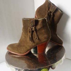 Jack Rogers olive green suede booties